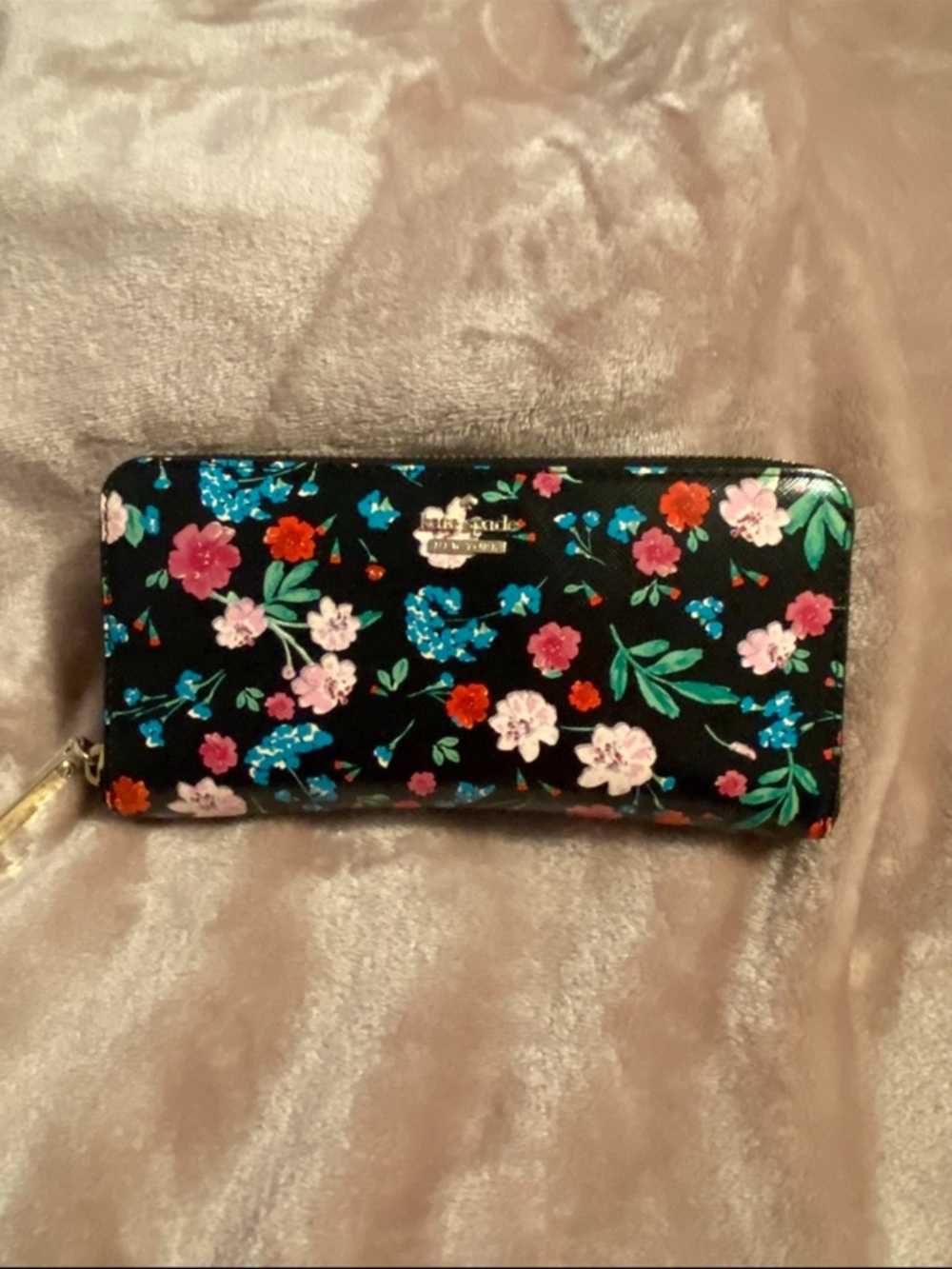 Kate Spade Cameron Street JARDIN Lacey Zip Wallet
